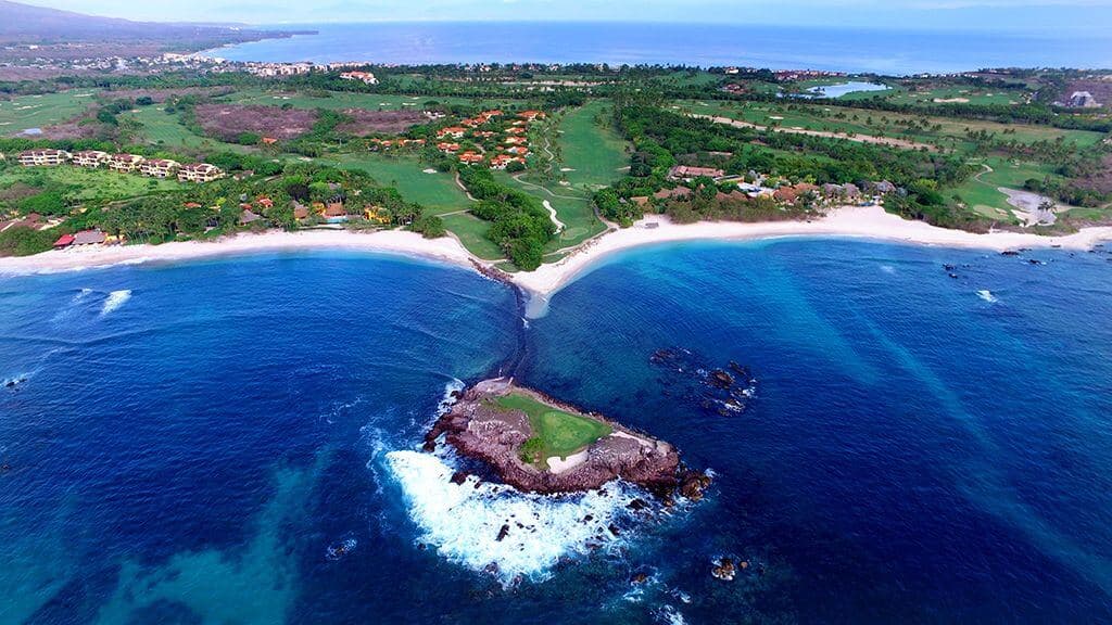 Pacífico Golf Course Gallery